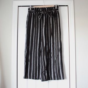 Black & white culotte pants